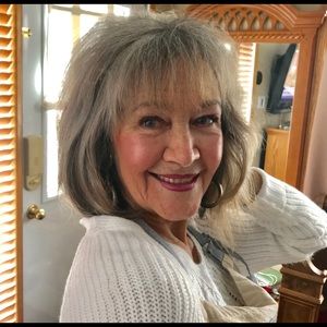 Meet your Posher, Christine